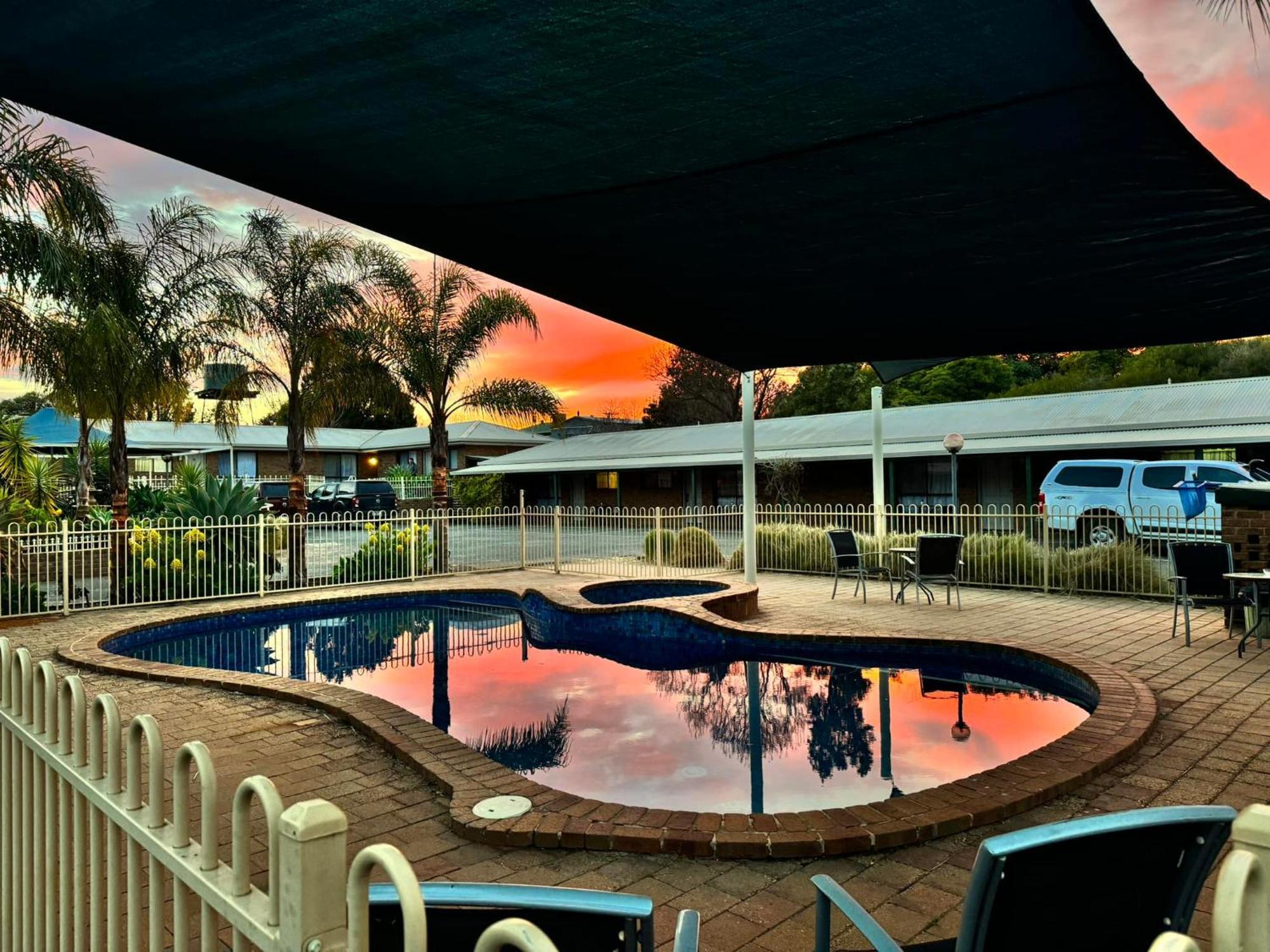 Tooleybuc Motel מראה חיצוני תמונה